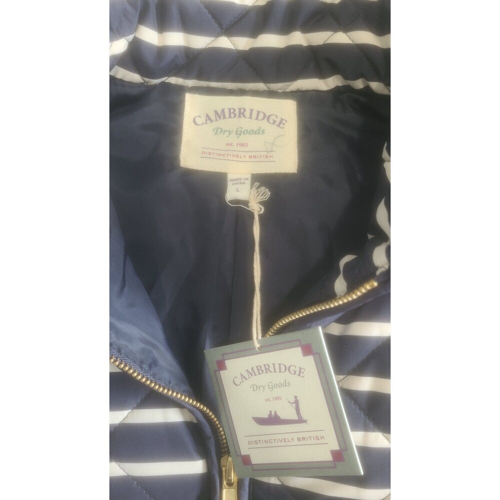 CAMBRIDGE DRY GOODS VEST - Picture 7 of 9
